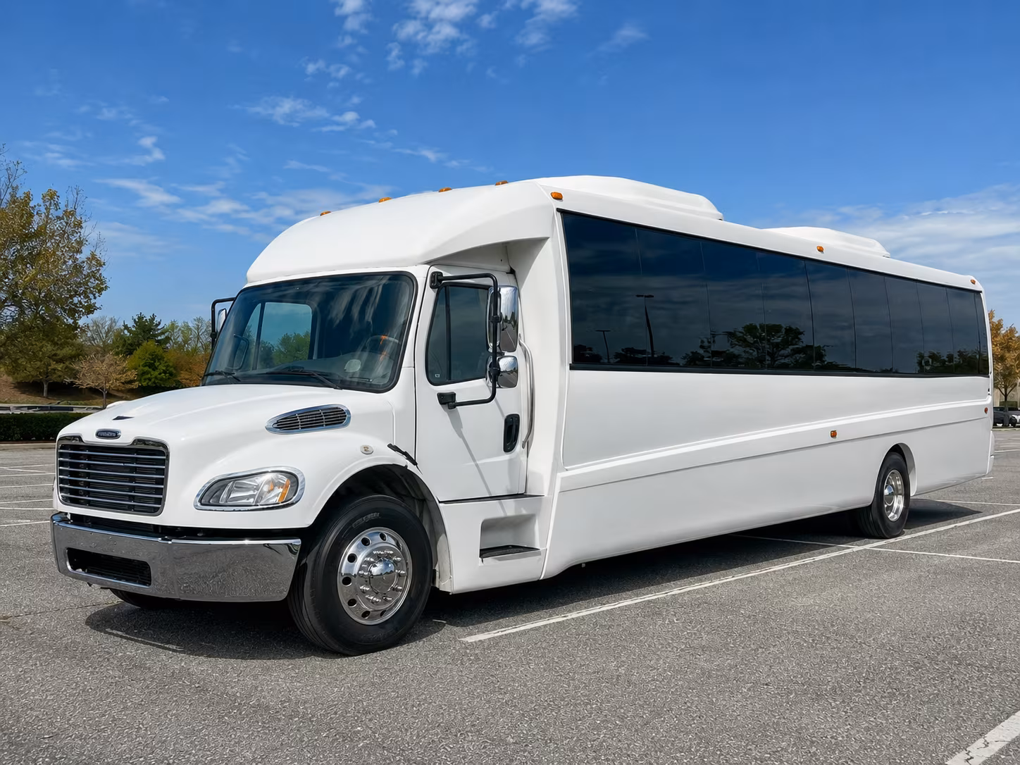 arcadia 30 passenger party bus