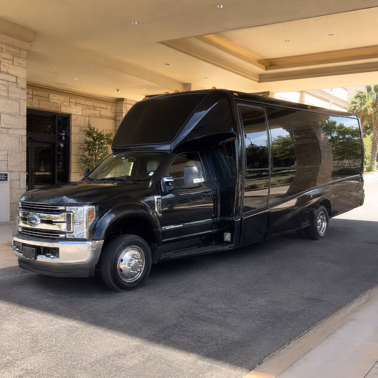 arcadia concert party bus rental