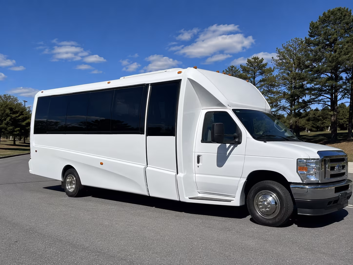 arcadia new years eve party bus rental