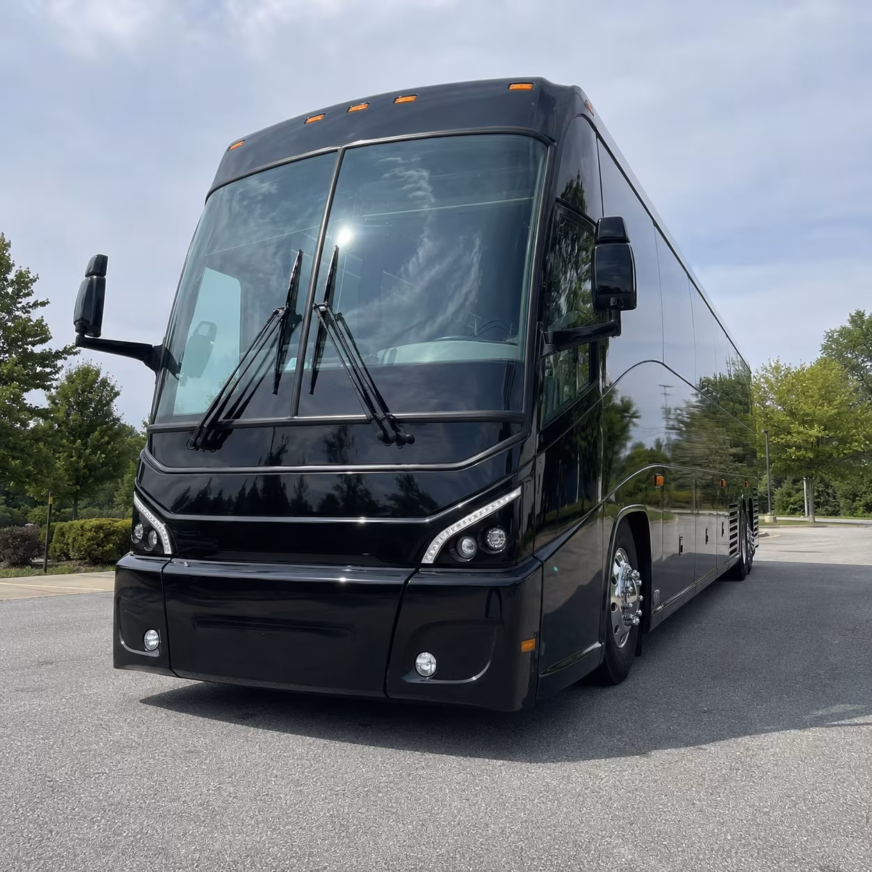 arcadiacharterbuscompany com will help you find the right bus size for every group heading to the airport