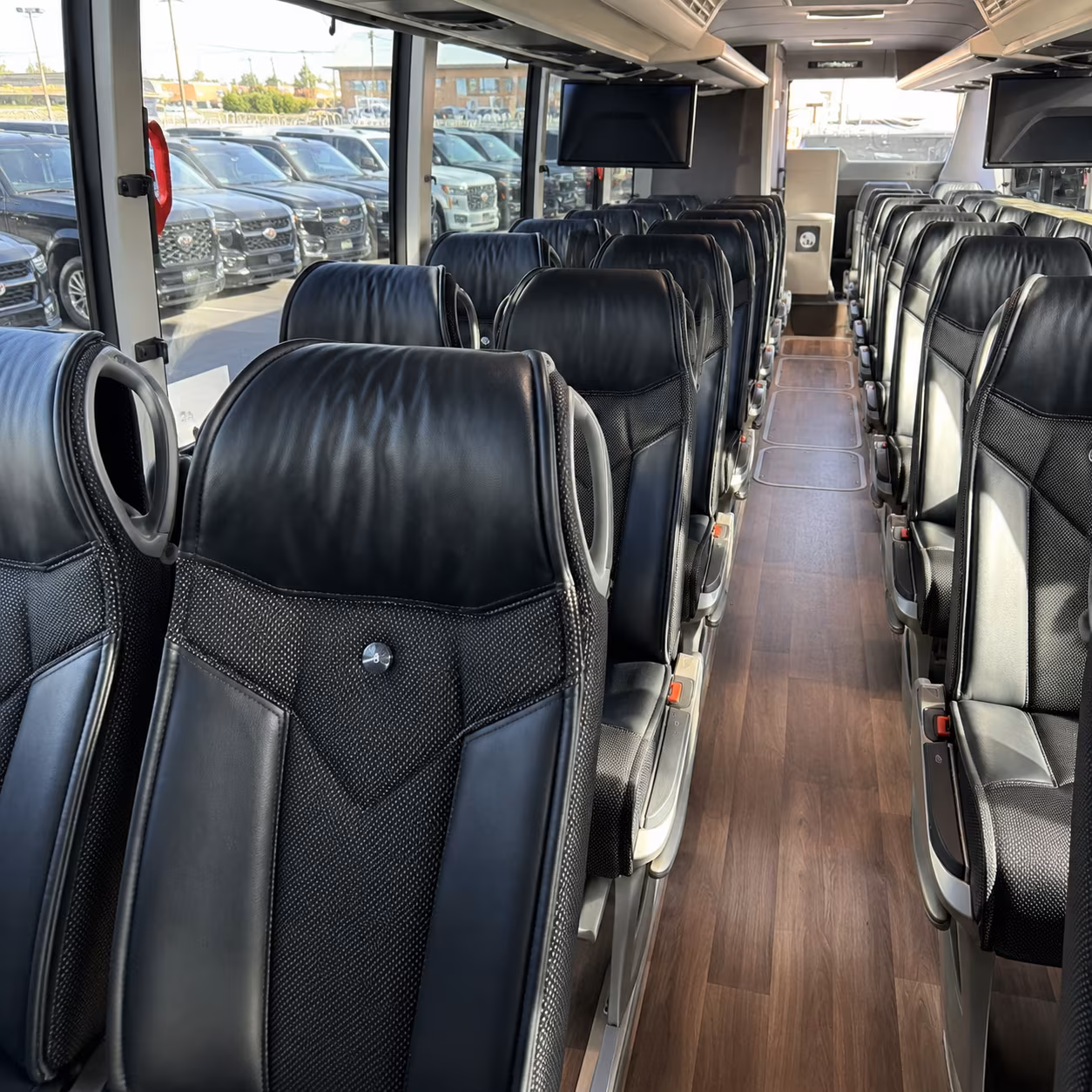 pasadena arcadia charter buses