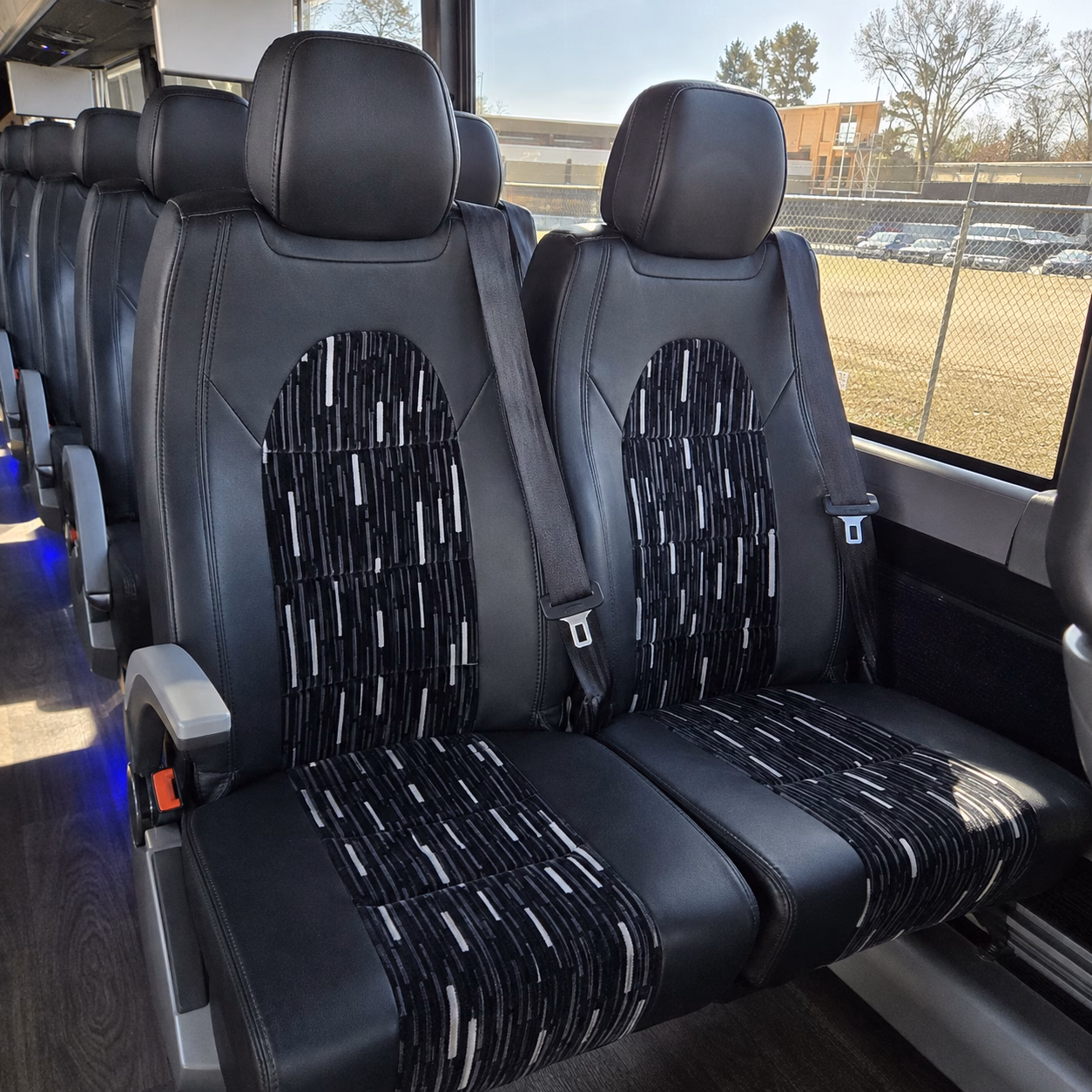 shuttle your guests between hotels and the arboretum without a second thought